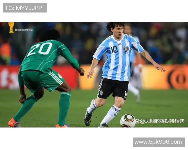 足球明星生活照大揭秘展现他们场外的真实风采与精彩瞬间