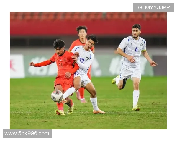 男足U23对阵香港队全力争胜期待精彩表现与激烈对抗